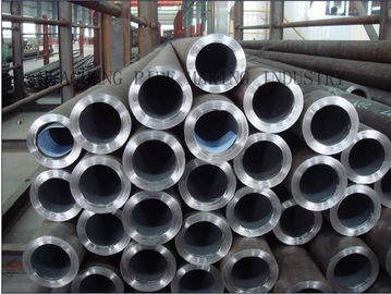 China ASME A213 T1 T92 T122 T911 Round Seamless Steel Tubes With Varnished Surface supplier