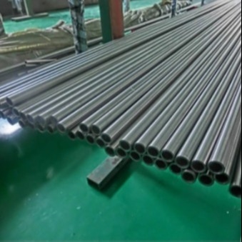316L Round Seamless Stainless Steel Pipe Tube Hollow Corrosion Resistant