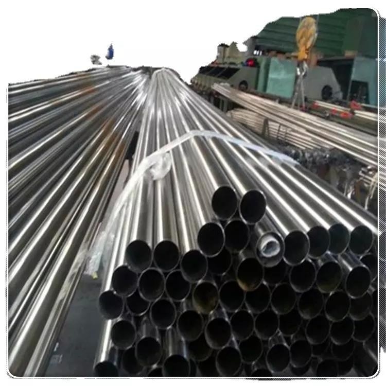 6000mm 5800mm Length Welded Stainless Steel Round  Pipe For Chemical Industry