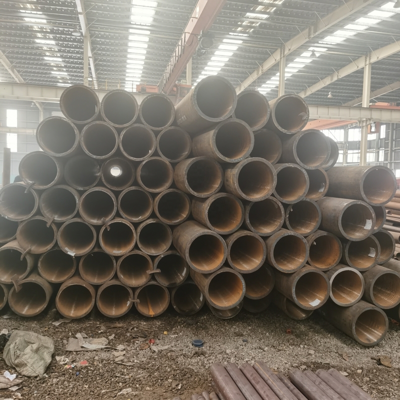 Hot Rolled St37 Carbon Seamless Steel Pipe Round Black Seamless Carbon Steel Pipe And Tube