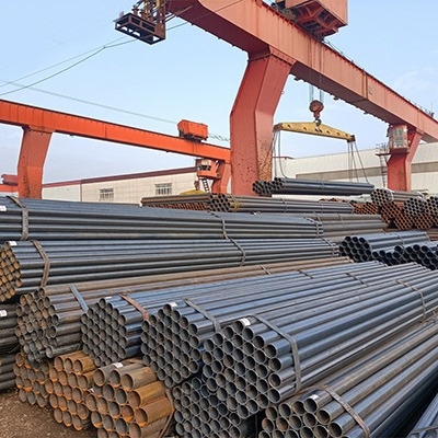 Low Carbon Steel Welded Pipes Hot Rolled Seamless Carbon Steel Pipe